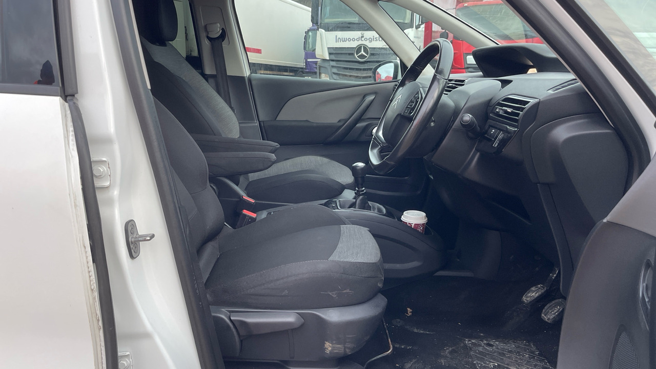 CITROEN GRAND C4 PICASSO 1.6 BLUE HDI 100PS - Automobil: slika CITROEN GRAND C4 PICASSO 1.6 BLUE HDI 100PS - Automobil CITROEN GRAND C4 PICASSO 1.6 BLUE HDI 100PS - Automobil: slika CITROEN GRAND C4 PICASSO 1.6 BLUE HDI 100PS - Automobil