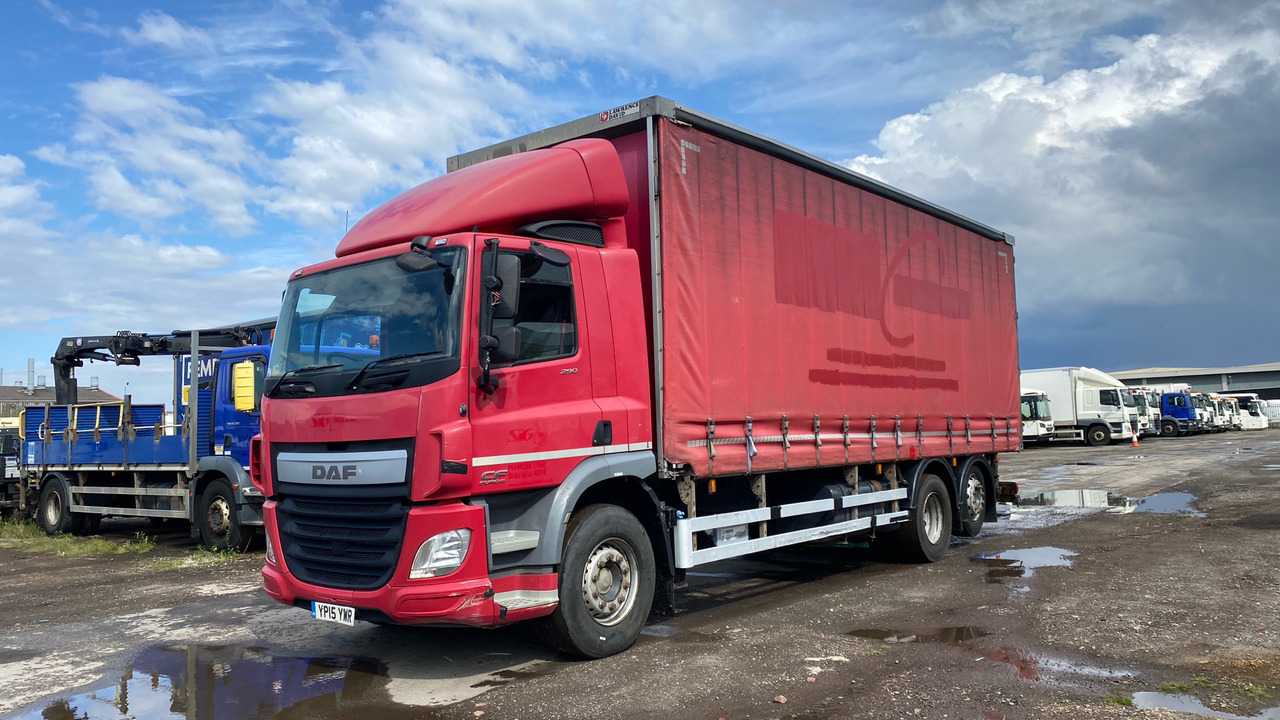 DAF CF 290 - Kamion s ceradom: slika DAF CF 290 - Kamion s ceradom DAF CF 290 - Kamion s ceradom: slika DAF CF 290 - Kamion s ceradom