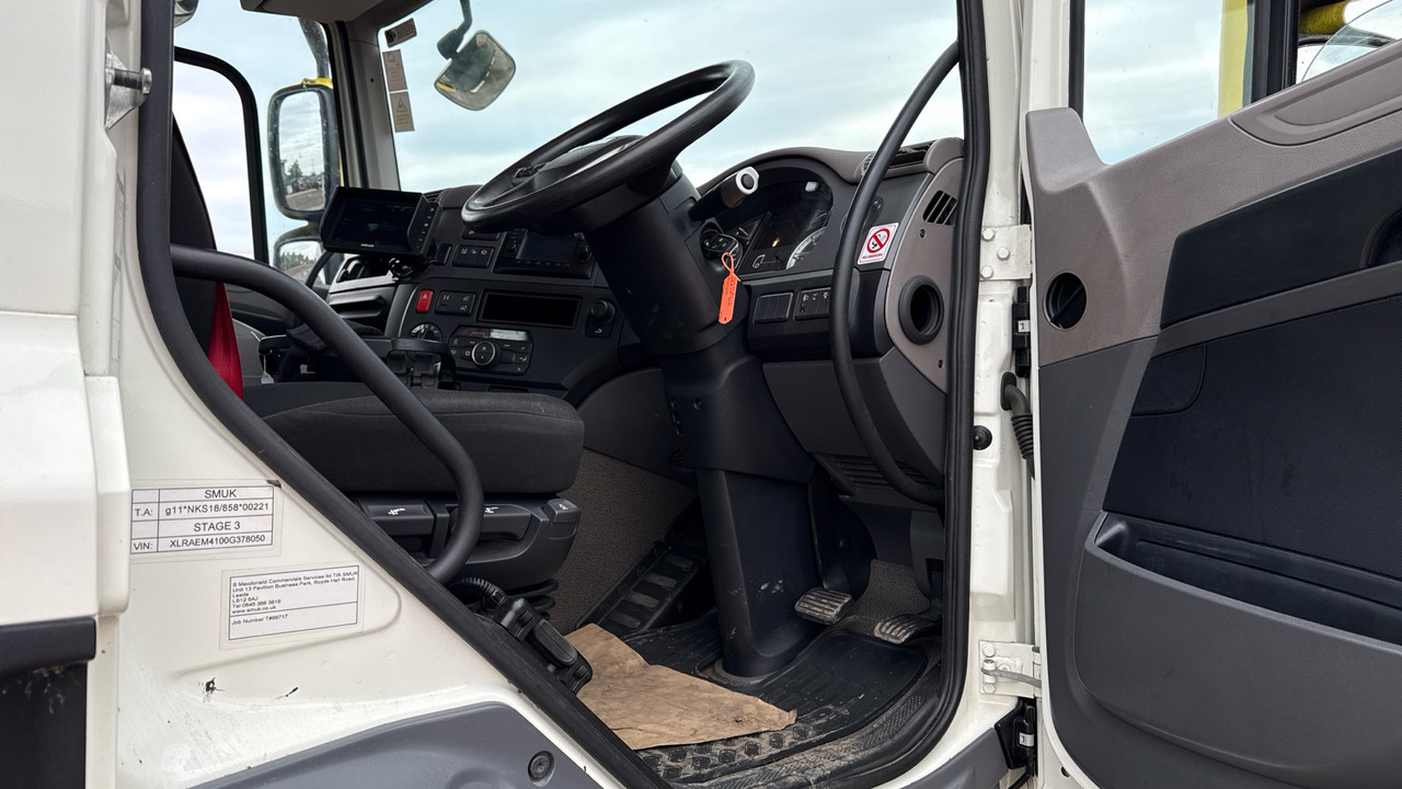 DAF CF 410 - Kamion s otvorenim sandukom, Kamion s kranom: slika DAF CF 410 - Kamion s otvorenim sandukom, Kamion s kranom DAF CF 410 - Kamion s otvorenim sandukom, Kamion s kranom: slika DAF CF 410 - Kamion s otvorenim sandukom, Kamion s kranom