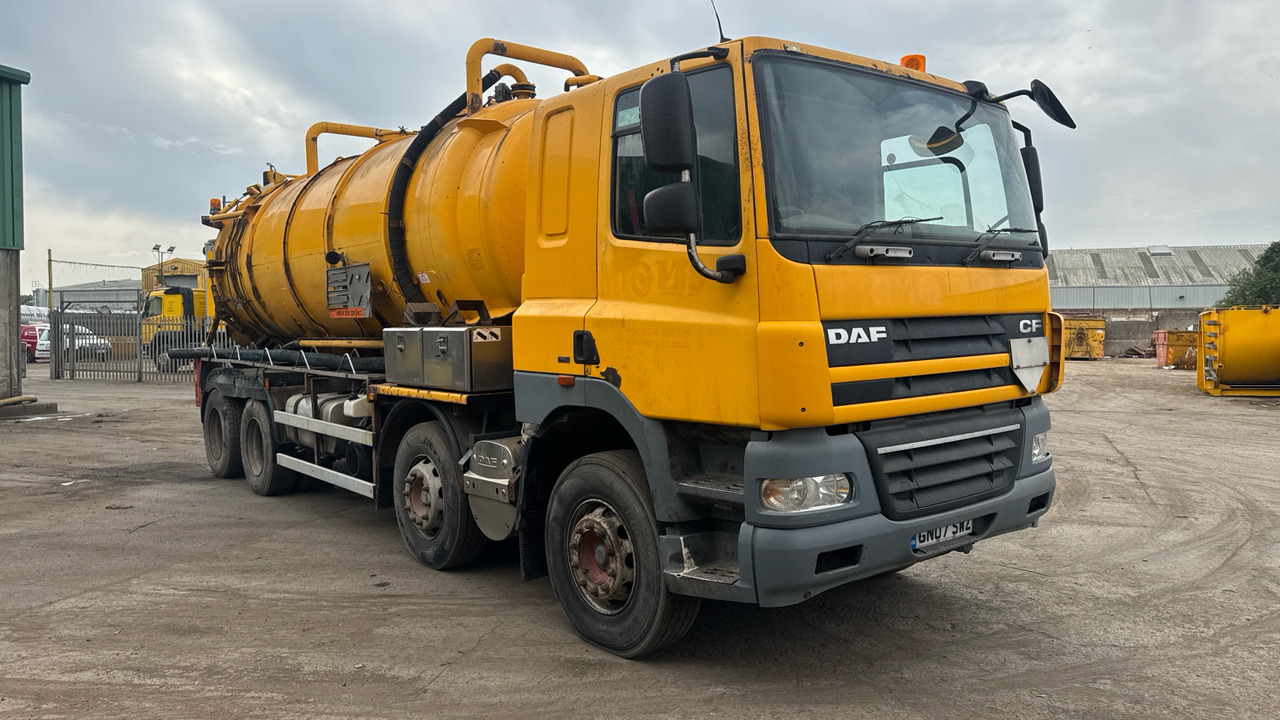 DAF CF 85.360 - Vakum kamion: slika DAF CF 85.360 - Vakum kamion DAF CF 85.360 - Vakum kamion: slika DAF CF 85.360 - Vakum kamion