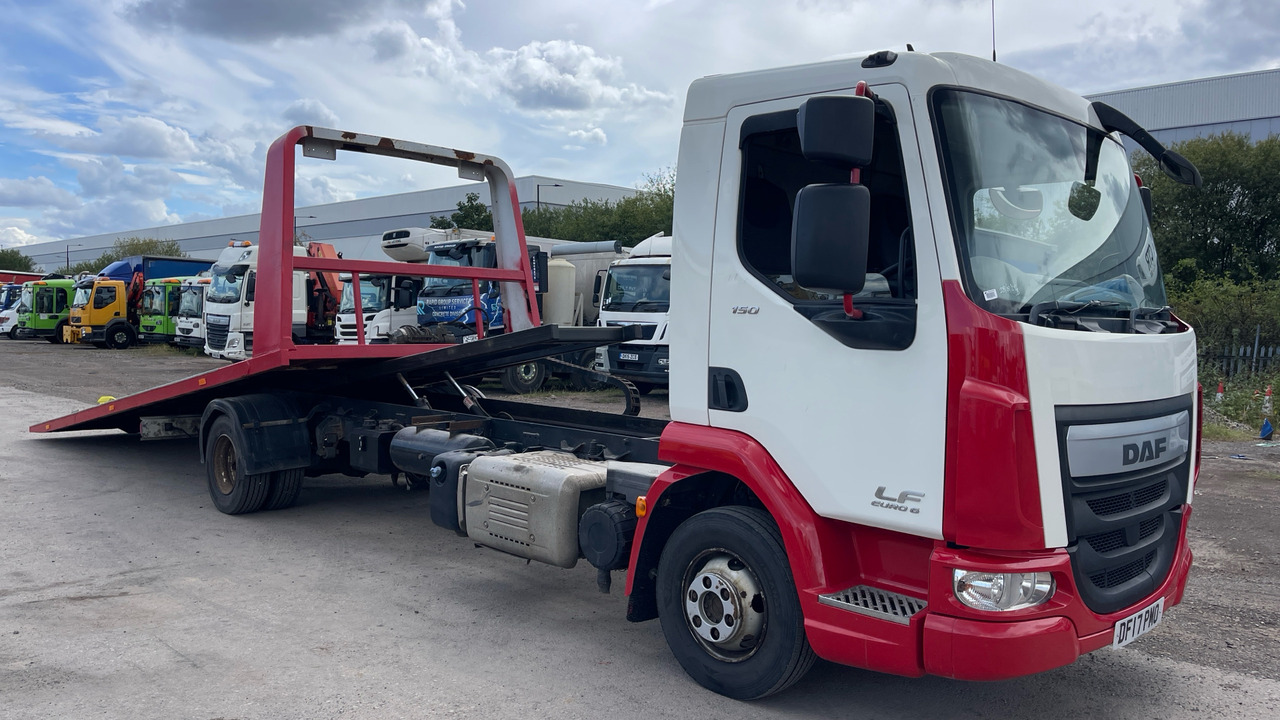 DAF LF 150 - Kamion za vuču: slika DAF LF 150 - Kamion za vuču DAF LF 150 - Kamion za vuču: slika DAF LF 150 - Kamion za vuču
