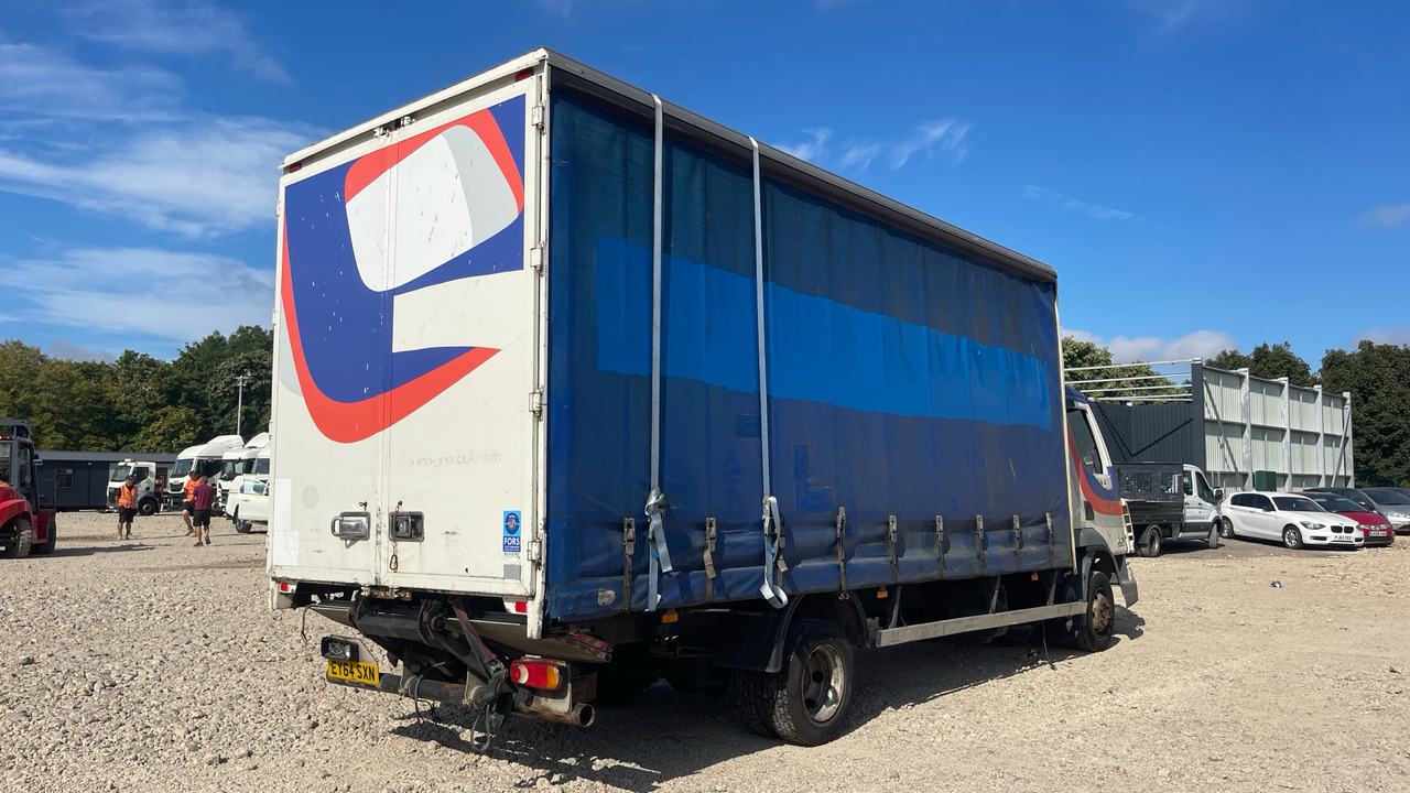 DAF LF 180 - Kamion s ceradom: slika DAF LF 180 - Kamion s ceradom DAF LF 180 - Kamion s ceradom: slika DAF LF 180 - Kamion s ceradom