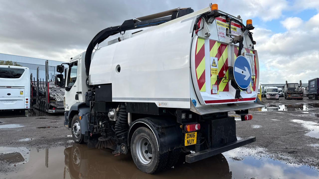 DAF LF 220 - Cestovna čistilica: slika DAF LF 220 - Cestovna čistilica DAF LF 220 - Cestovna čistilica: slika DAF LF 220 - Cestovna čistilica