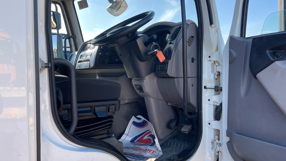 DAF LF 290 18 TONNE - Stroj za asfaltiranje: slika DAF LF 290 18 TONNE - Stroj za asfaltiranje DAF LF 290 18 TONNE - Stroj za asfaltiranje: slika DAF LF 290 18 TONNE - Stroj za asfaltiranje