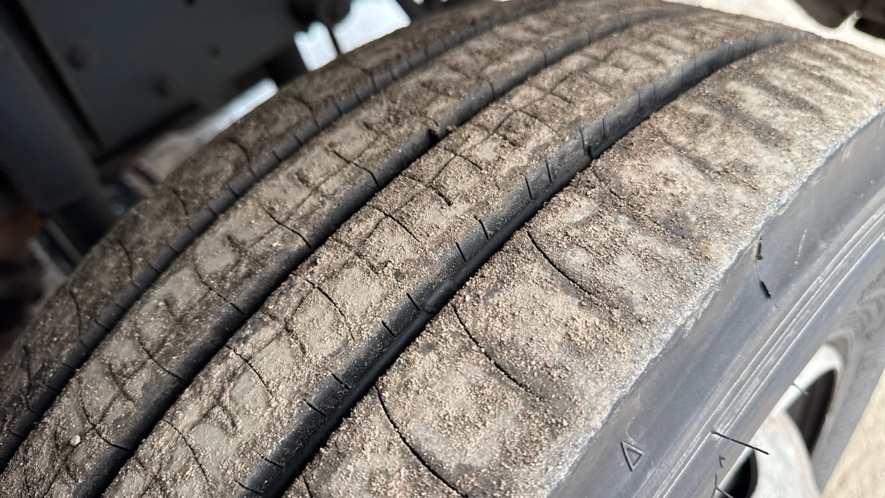 Kamion sandučar DAF LF 45.140: slika Kamion sandučar DAF LF 45.140