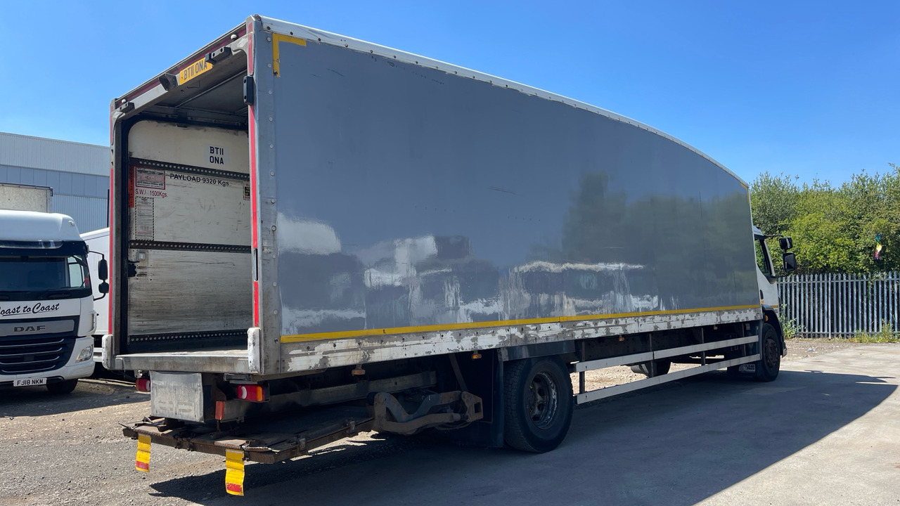 DAF LF 55.220 - Kamion sandučar: slika DAF LF 55.220 - Kamion sandučar DAF LF 55.220 - Kamion sandučar: slika DAF LF 55.220 - Kamion sandučar