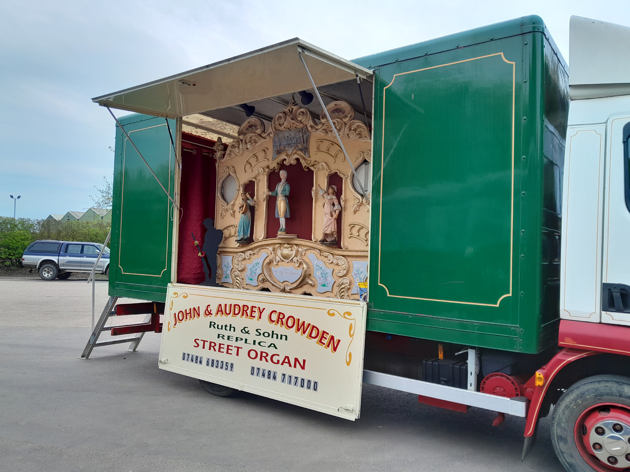 DAF LF45.170 FAIRGROUND ORGAN - Kamion za prodaju brze hrane: slika DAF LF45.170 FAIRGROUND ORGAN - Kamion za prodaju brze hrane DAF LF45.170 FAIRGROUND ORGAN - Kamion za prodaju brze hrane: slika DAF LF45.170 FAIRGROUND ORGAN - Kamion za prodaju brze hrane