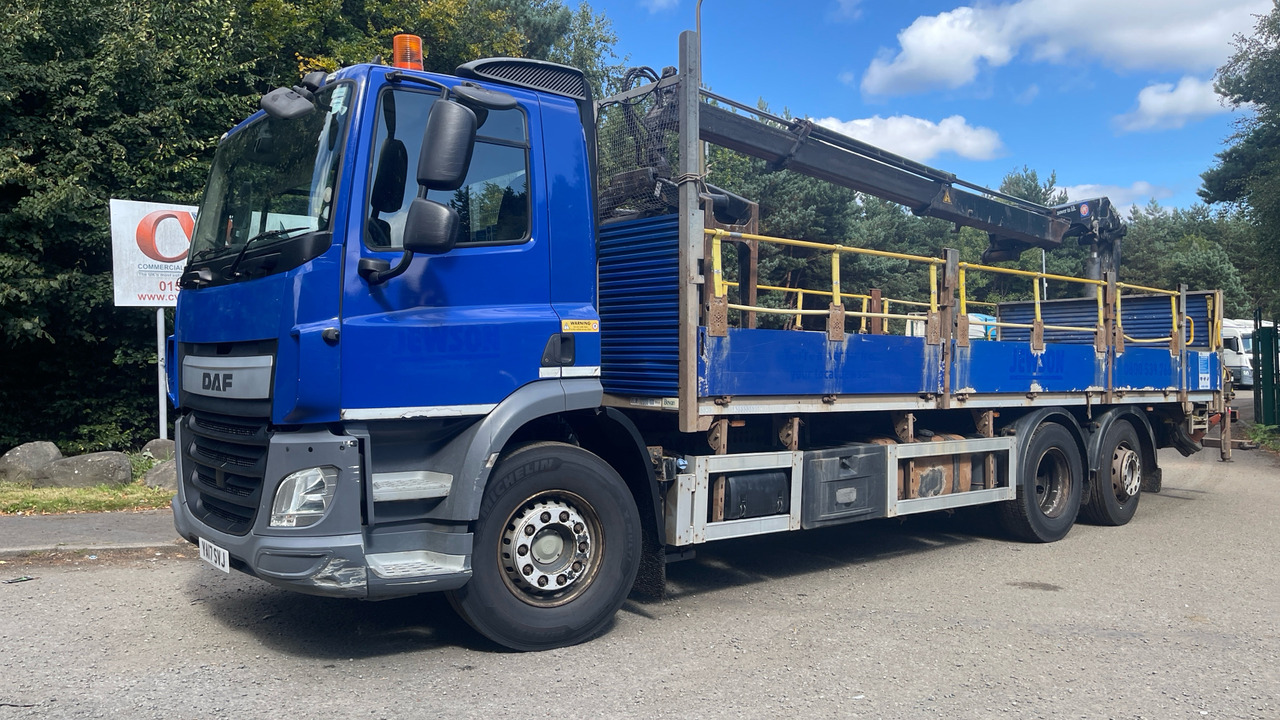 Daf CF 330 - Kamion s otvorenim sandukom, Kamion s kranom: slika Daf CF 330 - Kamion s otvorenim sandukom, Kamion s kranom Daf CF 330 - Kamion s otvorenim sandukom, Kamion s kranom: slika Daf CF 330 - Kamion s otvorenim sandukom, Kamion s kranom