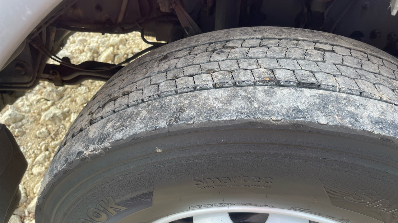 Kamion sandučar Daf LF 220: slika Kamion sandučar Daf LF 220