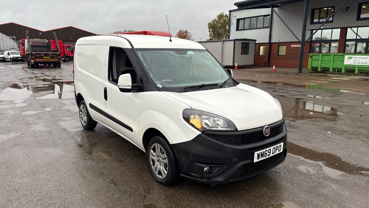 FIAT DOBLO 16V 1.3 MULTIJET 95PS TECNICO - Mali kombi: slika FIAT DOBLO 16V 1.3 MULTIJET 95PS TECNICO - Mali kombi FIAT DOBLO 16V 1.3 MULTIJET 95PS TECNICO - Mali kombi: slika FIAT DOBLO 16V 1.3 MULTIJET 95PS TECNICO - Mali kombi