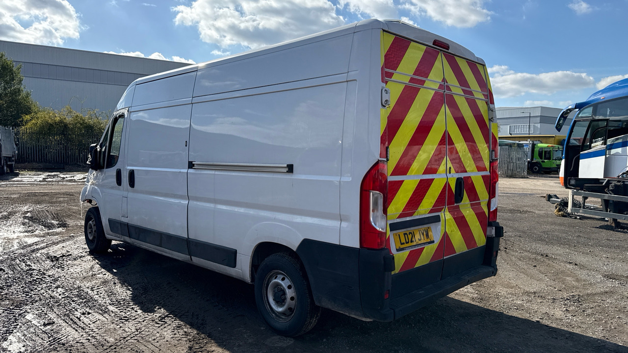 FIAT DUCATO 2.3 Multijet 140PS - Furgon: slika FIAT DUCATO 2.3 Multijet 140PS - Furgon FIAT DUCATO 2.3 Multijet 140PS - Furgon: slika FIAT DUCATO 2.3 Multijet 140PS - Furgon