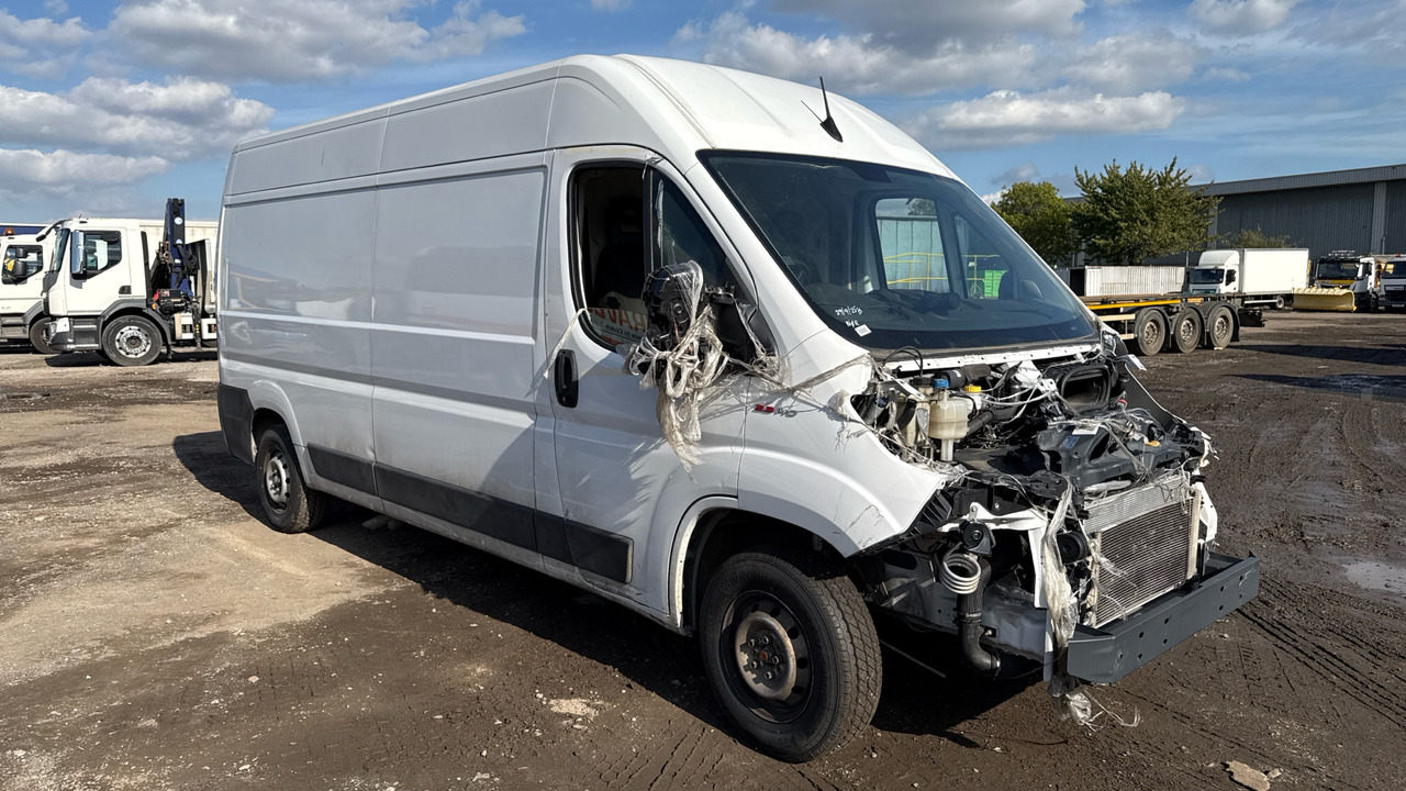 FIAT DUCATO 2.3 Multijet 140PS - Furgon: slika FIAT DUCATO 2.3 Multijet 140PS - Furgon FIAT DUCATO 2.3 Multijet 140PS - Furgon: slika FIAT DUCATO 2.3 Multijet 140PS - Furgon