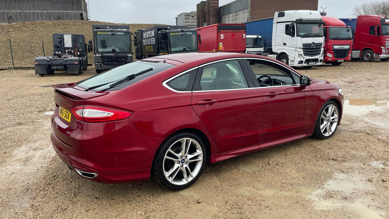 FORD MONDEO 2.0 TDCi 180PS - Hatchback: slika FORD MONDEO 2.0 TDCi 180PS - Hatchback FORD MONDEO 2.0 TDCi 180PS - Hatchback: slika FORD MONDEO 2.0 TDCi 180PS - Hatchback