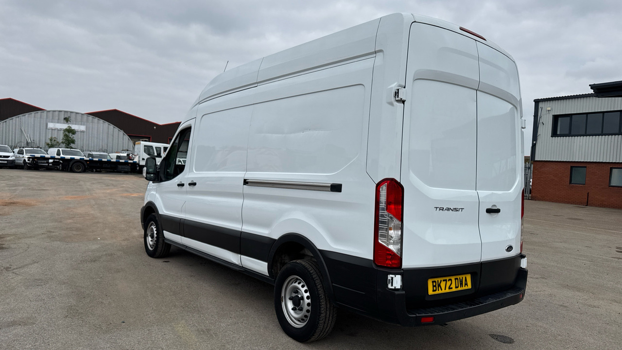 FORD TRANSIT 350 2.0 ECOBLUE 130PS - Furgon: slika FORD TRANSIT 350 2.0 ECOBLUE 130PS - Furgon FORD TRANSIT 350 2.0 ECOBLUE 130PS - Furgon: slika FORD TRANSIT 350 2.0 ECOBLUE 130PS - Furgon