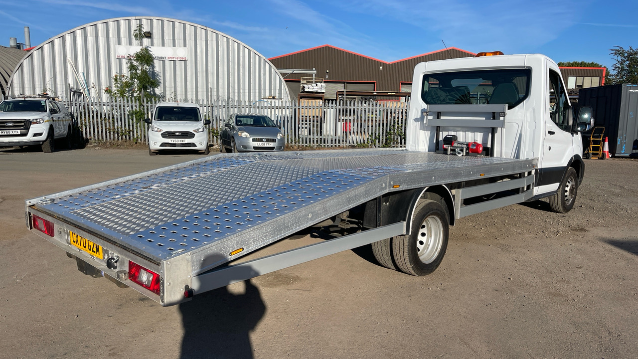 FORD TRANSIT 350 2.0 EcoBlue 130ps - Autotransporter: slika FORD TRANSIT 350 2.0 EcoBlue 130ps - Autotransporter FORD TRANSIT 350 2.0 EcoBlue 130ps - Autotransporter: slika FORD TRANSIT 350 2.0 EcoBlue 130ps - Autotransporter