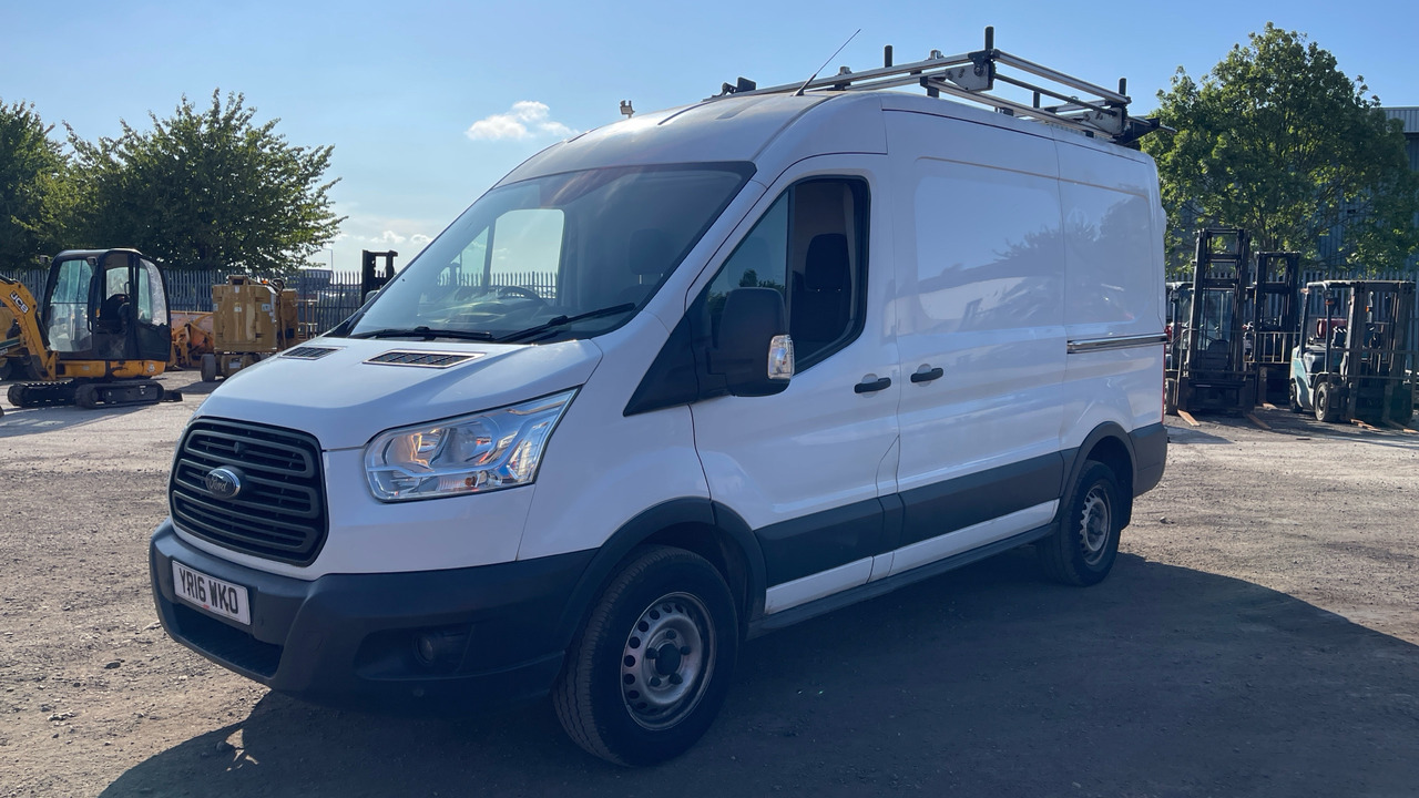 FORD TRANSIT 350 2.2 TDCi 125PS - Furgon: slika FORD TRANSIT 350 2.2 TDCi 125PS - Furgon FORD TRANSIT 350 2.2 TDCi 125PS - Furgon: slika FORD TRANSIT 350 2.2 TDCi 125PS - Furgon