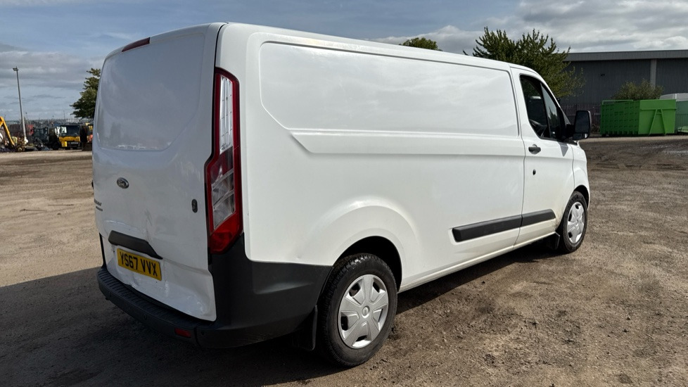 FORD TRANSIT CUSTOM 340 2.0 TDCI 130PS - Mali kombi: slika FORD TRANSIT CUSTOM 340 2.0 TDCI 130PS - Mali kombi FORD TRANSIT CUSTOM 340 2.0 TDCI 130PS - Mali kombi: slika FORD TRANSIT CUSTOM 340 2.0 TDCI 130PS - Mali kombi