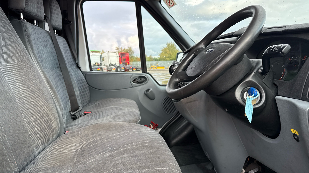FORD TRANSIT T350 2.2 TDCI 125PS - Furgon: slika FORD TRANSIT T350 2.2 TDCI 125PS - Furgon FORD TRANSIT T350 2.2 TDCI 125PS - Furgon: slika FORD TRANSIT T350 2.2 TDCI 125PS - Furgon