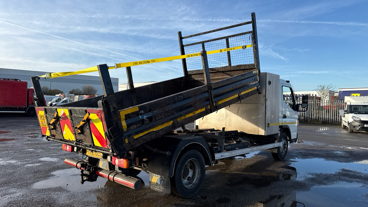 FUSO CANTER 7C15 - Kiper: slika FUSO CANTER 7C15 - Kiper FUSO CANTER 7C15 - Kiper: slika FUSO CANTER 7C15 - Kiper