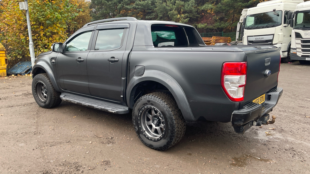 Ford Ranger 3.2 TDCi 200PS WILDTRAK - Pick-up, Dostavno vozilo s dvostrukom kabinom: slika Ford Ranger 3.2 TDCi 200PS WILDTRAK - Pick-up, Dostavno vozilo s dvostrukom kabinom Ford Ranger 3.2 TDCi 200PS WILDTRAK - Pick-up, Dostavno vozilo s dvostrukom kabinom: slika Ford Ranger 3.2 TDCi 200PS WILDTRAK - Pick-up, Dostavno vozilo s dvostrukom kabinom