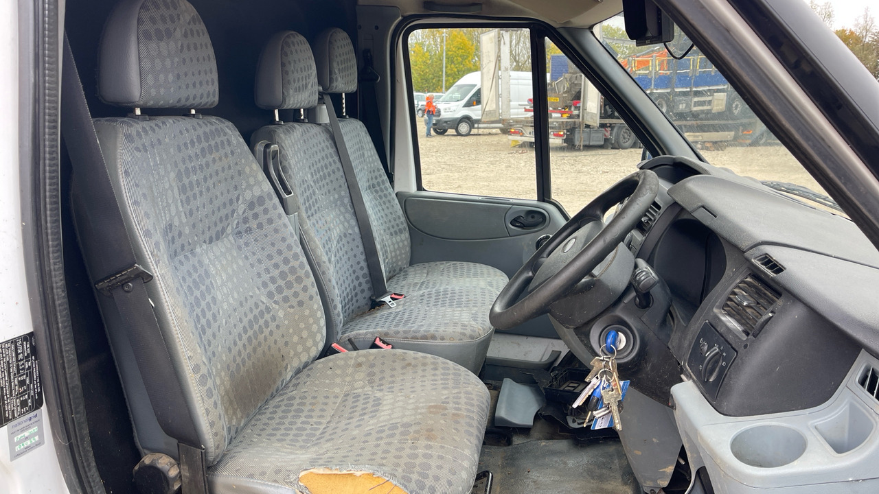 Ford Transit 125 2.2 TDCI 125PS - Furgon: slika Ford Transit 125 2.2 TDCI 125PS - Furgon Ford Transit 125 2.2 TDCI 125PS - Furgon: slika Ford Transit 125 2.2 TDCI 125PS - Furgon