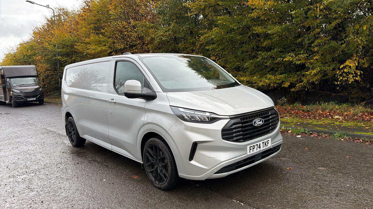 Ford Transit 2.0 136PS - Mali kombi: slika Ford Transit 2.0 136PS - Mali kombi Ford Transit 2.0 136PS - Mali kombi: slika Ford Transit 2.0 136PS - Mali kombi