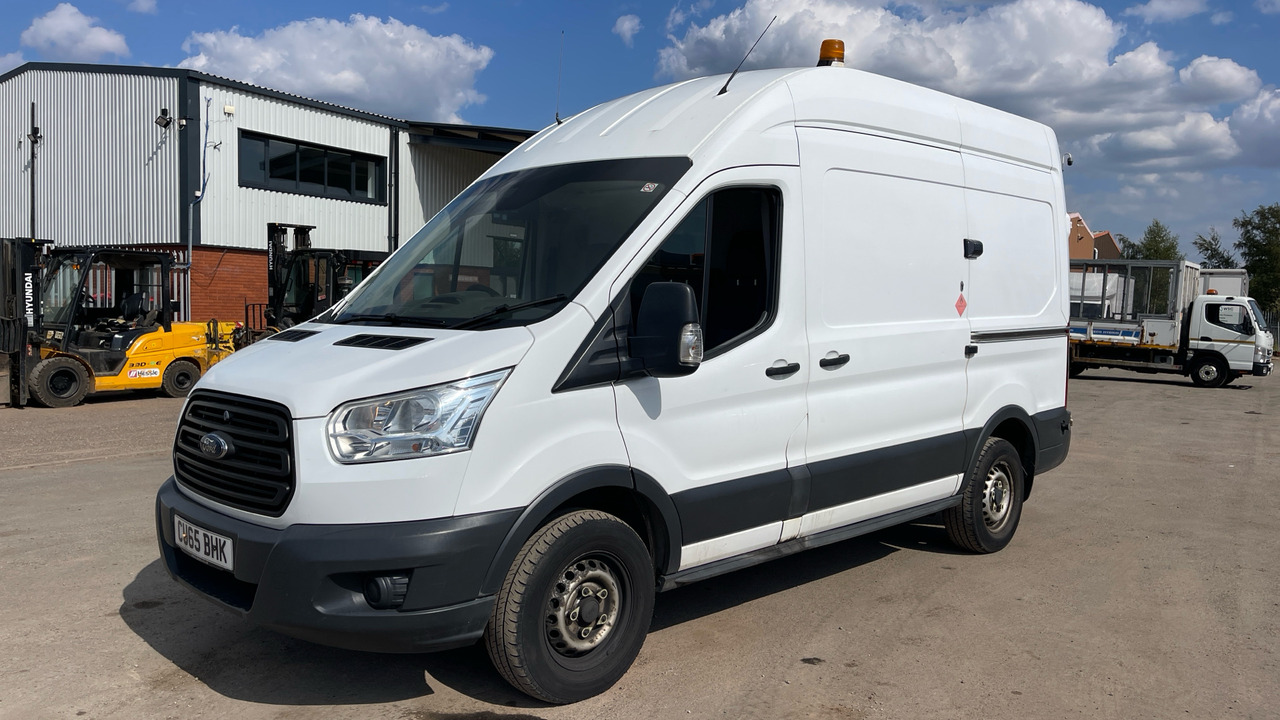 Ford Transit 350 2.2 TDCi 155ps - Furgon: slika Ford Transit 350 2.2 TDCi 155ps - Furgon Ford Transit 350 2.2 TDCi 155ps - Furgon: slika Ford Transit 350 2.2 TDCi 155ps - Furgon