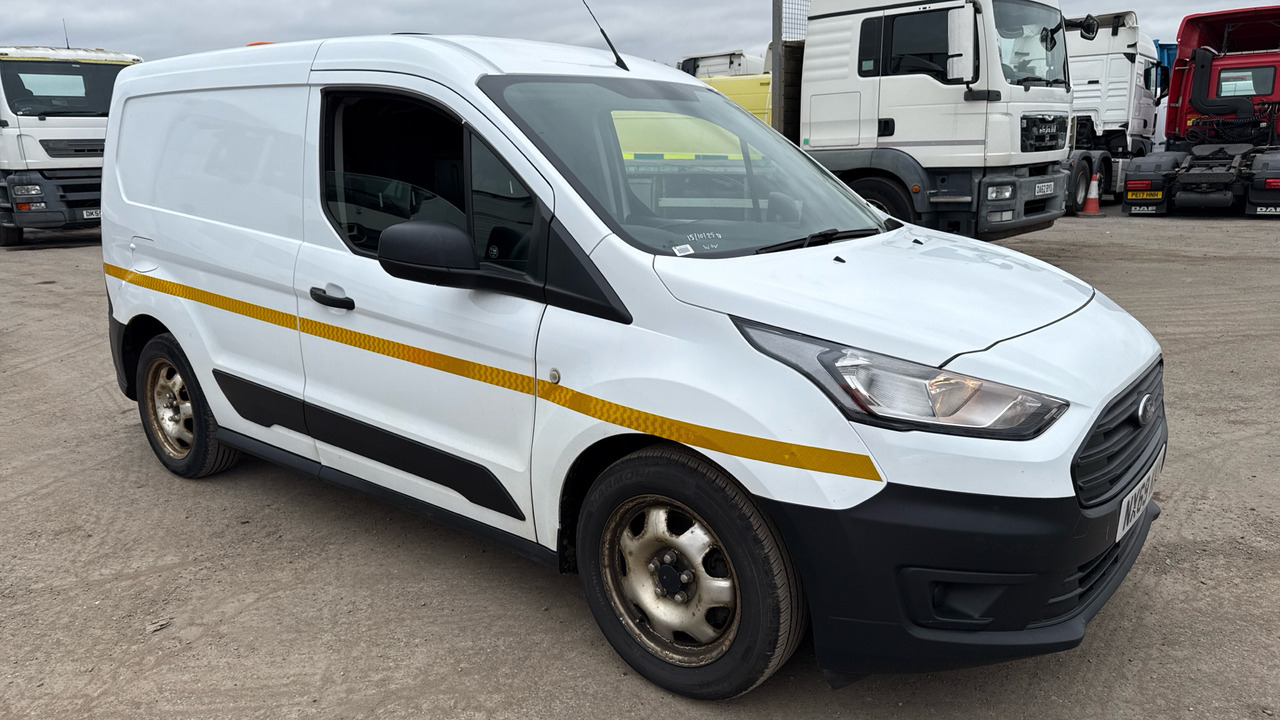 Ford Transit Connect 200 1.5 EcoBlue 75ps - Mali kombi: slika Ford Transit Connect 200 1.5 EcoBlue 75ps - Mali kombi Ford Transit Connect 200 1.5 EcoBlue 75ps - Mali kombi: slika Ford Transit Connect 200 1.5 EcoBlue 75ps - Mali kombi