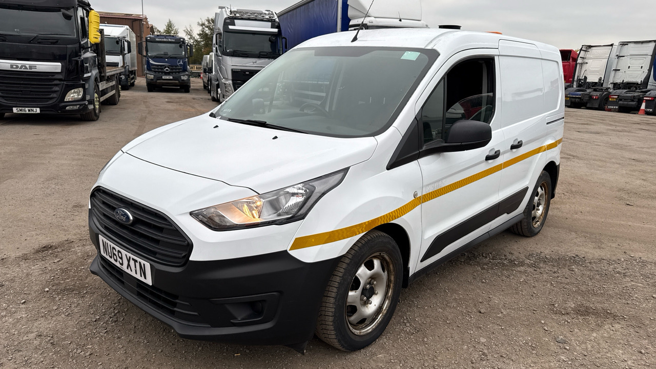 Ford Transit Connect 200 1.5 EcoBlue 75ps - Mali kombi: slika Ford Transit Connect 200 1.5 EcoBlue 75ps - Mali kombi Ford Transit Connect 200 1.5 EcoBlue 75ps - Mali kombi: slika Ford Transit Connect 200 1.5 EcoBlue 75ps - Mali kombi