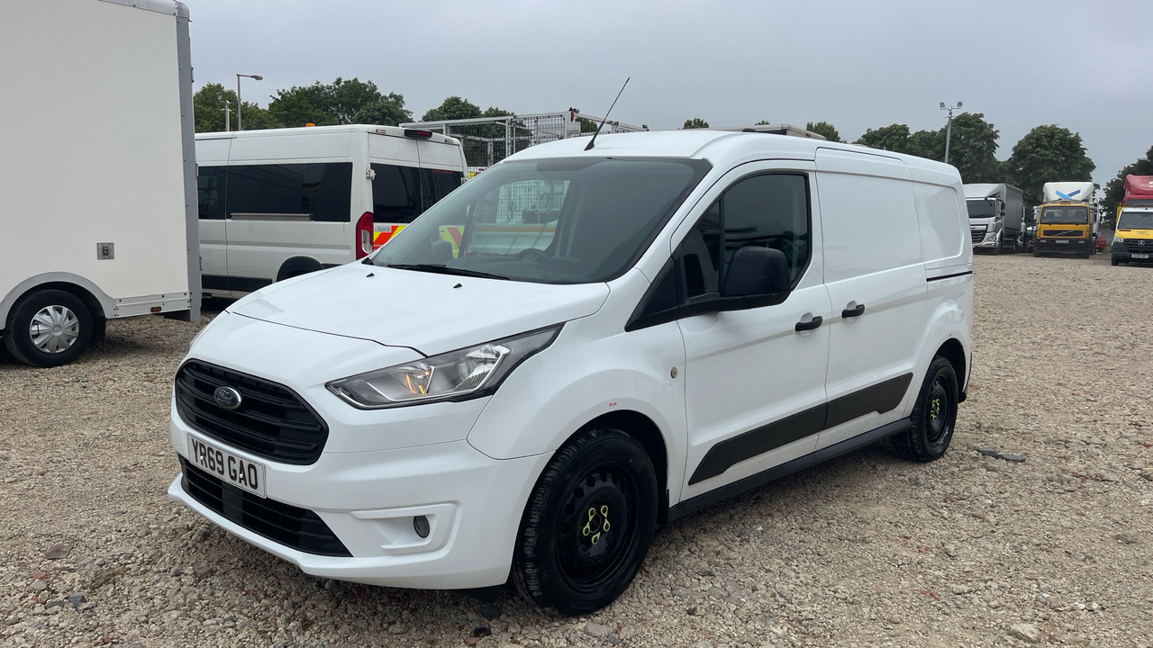 Ford Transit Connect 240 1.5 ECO BLUE 100PS - Mali kombi: slika Ford Transit Connect 240 1.5 ECO BLUE 100PS - Mali kombi Ford Transit Connect 240 1.5 ECO BLUE 100PS - Mali kombi: slika Ford Transit Connect 240 1.5 ECO BLUE 100PS - Mali kombi