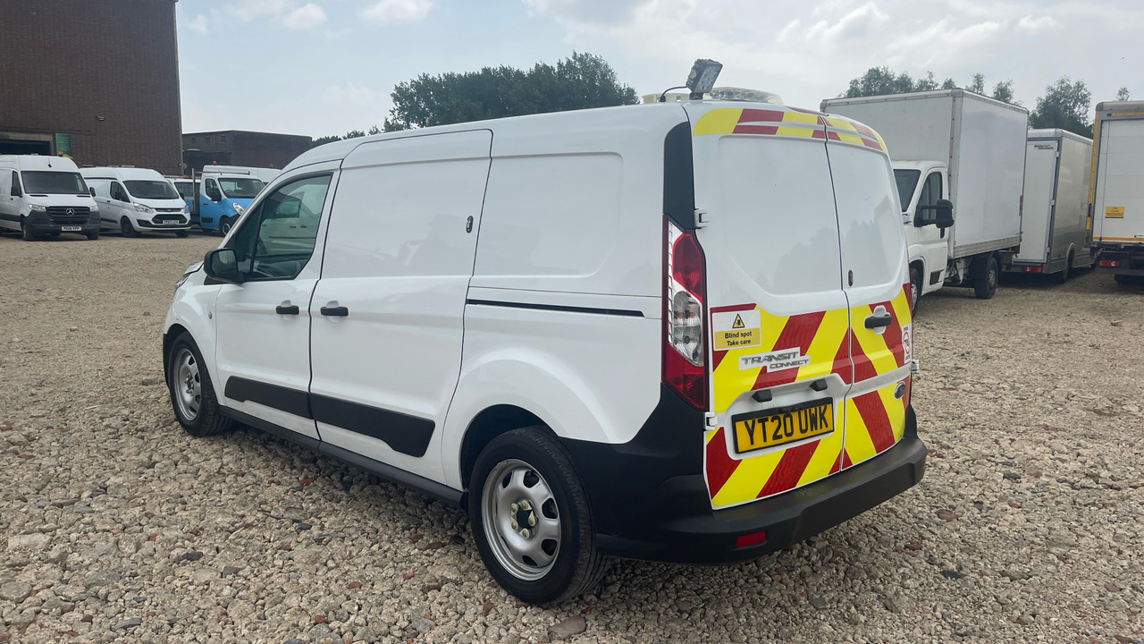 Ford Transit Connect 240 1.5 ECO BLUE 100PS - Mali kombi: slika Ford Transit Connect 240 1.5 ECO BLUE 100PS - Mali kombi Ford Transit Connect 240 1.5 ECO BLUE 100PS - Mali kombi: slika Ford Transit Connect 240 1.5 ECO BLUE 100PS - Mali kombi