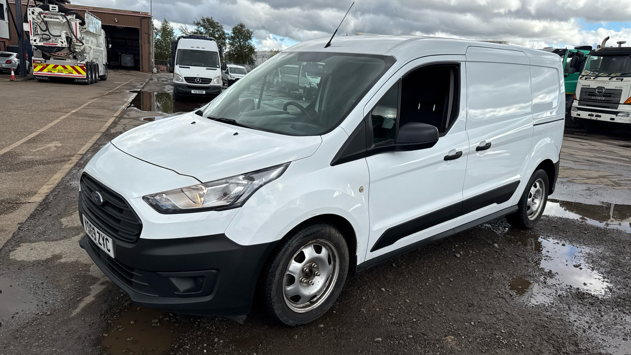 Ford Transit Connect 240 1.5 ECOBLUE 100PS - Mali kombi: slika Ford Transit Connect 240 1.5 ECOBLUE 100PS - Mali kombi Ford Transit Connect 240 1.5 ECOBLUE 100PS - Mali kombi: slika Ford Transit Connect 240 1.5 ECOBLUE 100PS - Mali kombi