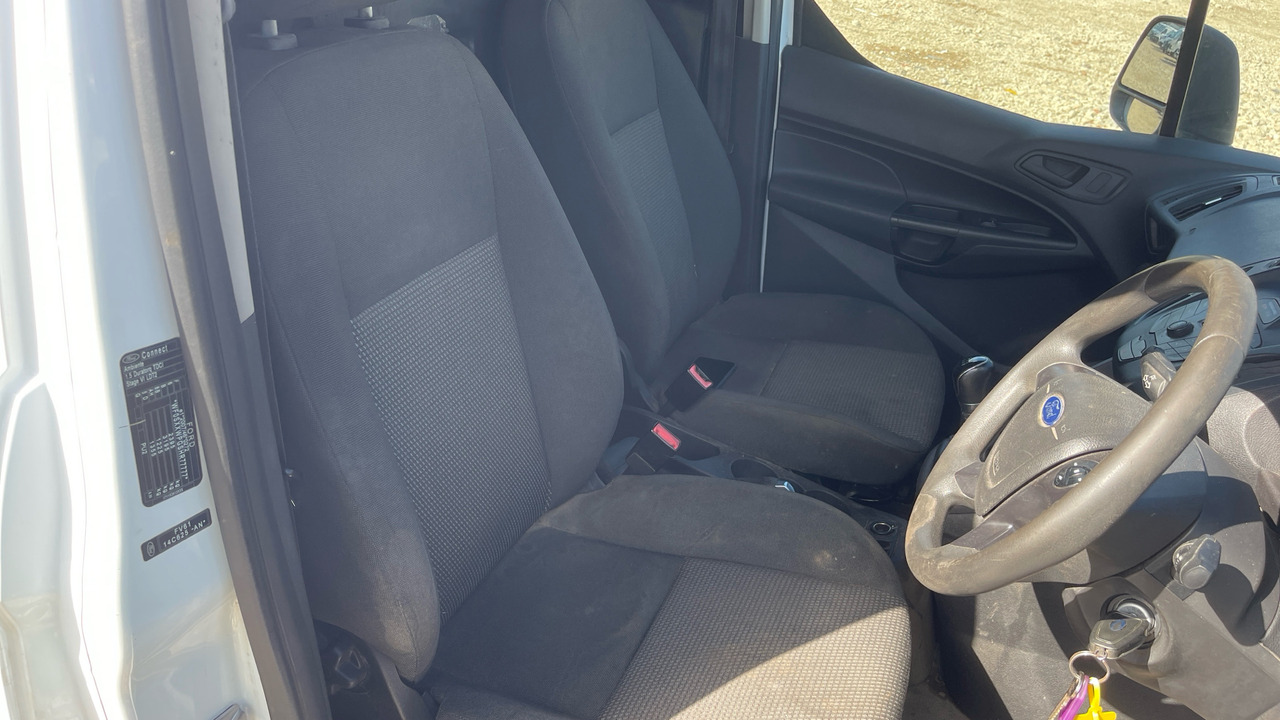 Mali kombi Ford Transit Connect 240 1.5 TDCI 100PS: slika Mali kombi Ford Transit Connect 240 1.5 TDCI 100PS