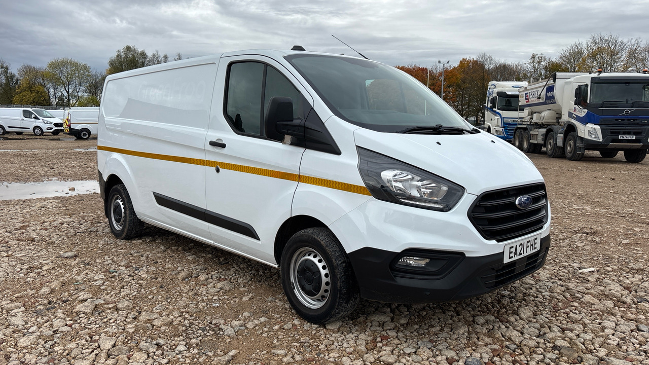 Ford Transit Custom 300 2.0 ECOBLUE 105PS - Mali kombi: slika Ford Transit Custom 300 2.0 ECOBLUE 105PS - Mali kombi Ford Transit Custom 300 2.0 ECOBLUE 105PS - Mali kombi: slika Ford Transit Custom 300 2.0 ECOBLUE 105PS - Mali kombi