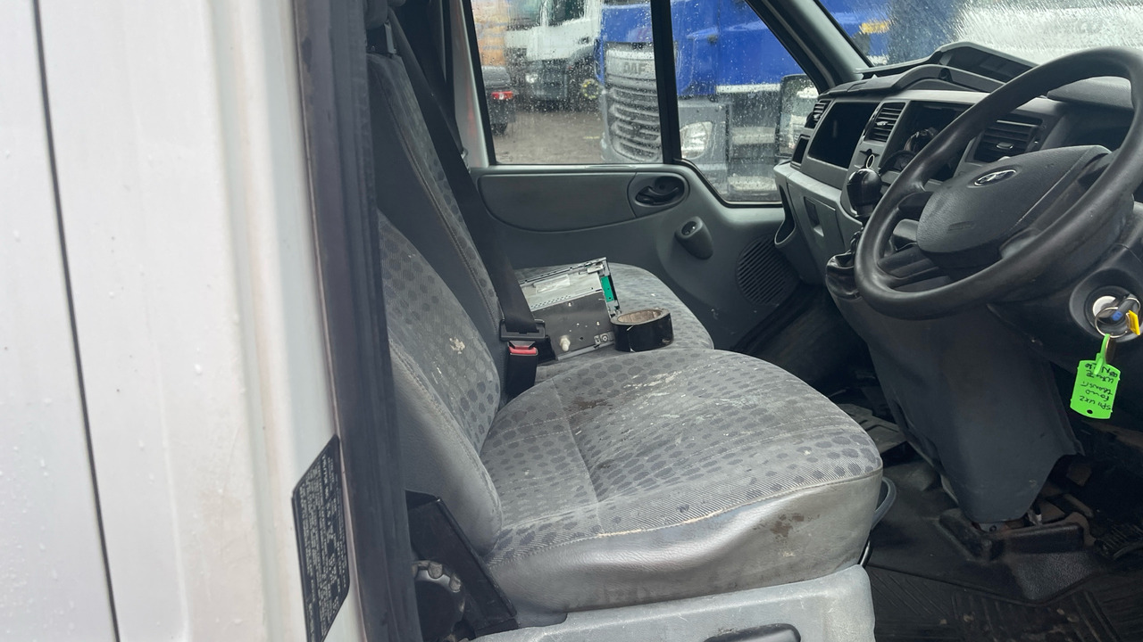 Ford Transit T350 2.2 TDCi 115ps - Dostavno vozilo s dvostrukom kabinom: slika Ford Transit T350 2.2 TDCi 115ps - Dostavno vozilo s dvostrukom kabinom Ford Transit T350 2.2 TDCi 115ps - Dostavno vozilo s dvostrukom kabinom: slika Ford Transit T350 2.2 TDCi 115ps - Dostavno vozilo s dvostrukom kabinom
