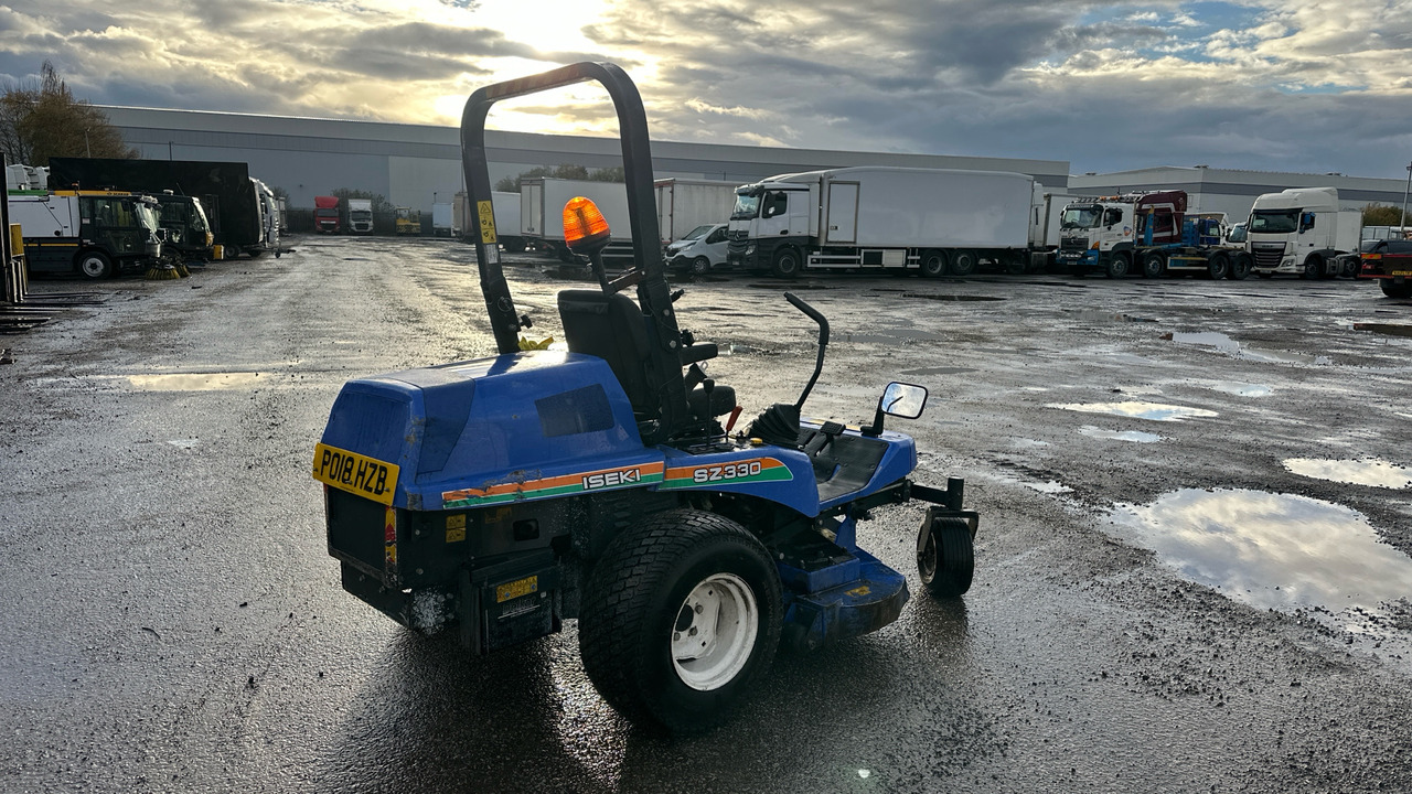 ISEKI SZ330 - Vrtna kosilica: slika ISEKI SZ330 - Vrtna kosilica ISEKI SZ330 - Vrtna kosilica: slika ISEKI SZ330 - Vrtna kosilica