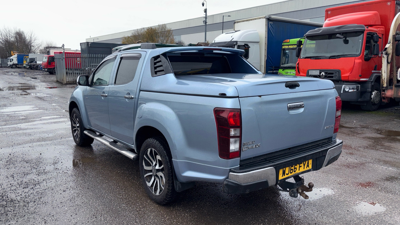 ISUZU D-MAX 2.5TD Centurion - Pick-up, Dostavno vozilo s dvostrukom kabinom: slika ISUZU D-MAX 2.5TD Centurion - Pick-up, Dostavno vozilo s dvostrukom kabinom ISUZU D-MAX 2.5TD Centurion - Pick-up, Dostavno vozilo s dvostrukom kabinom: slika ISUZU D-MAX 2.5TD Centurion - Pick-up, Dostavno vozilo s dvostrukom kabinom