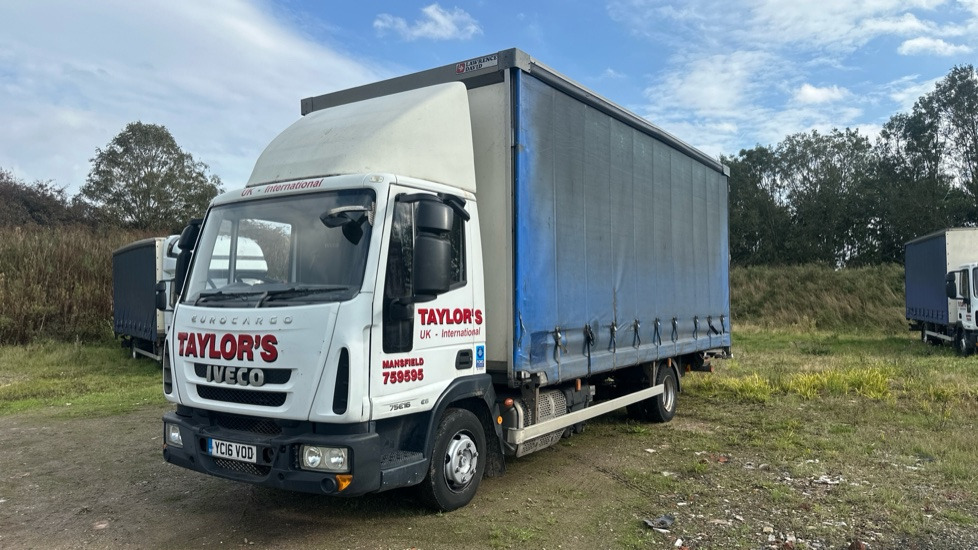 IVECO EUROCARGO  75E16 - Kamion s ceradom: slika IVECO EUROCARGO  75E16 - Kamion s ceradom IVECO EUROCARGO  75E16 - Kamion s ceradom: slika IVECO EUROCARGO  75E16 - Kamion s ceradom