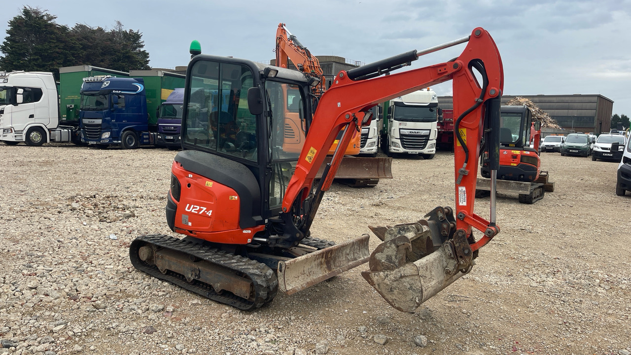 KUBOTA U27-4 - Mini bager: slika KUBOTA U27-4 - Mini bager KUBOTA U27-4 - Mini bager: slika KUBOTA U27-4 - Mini bager