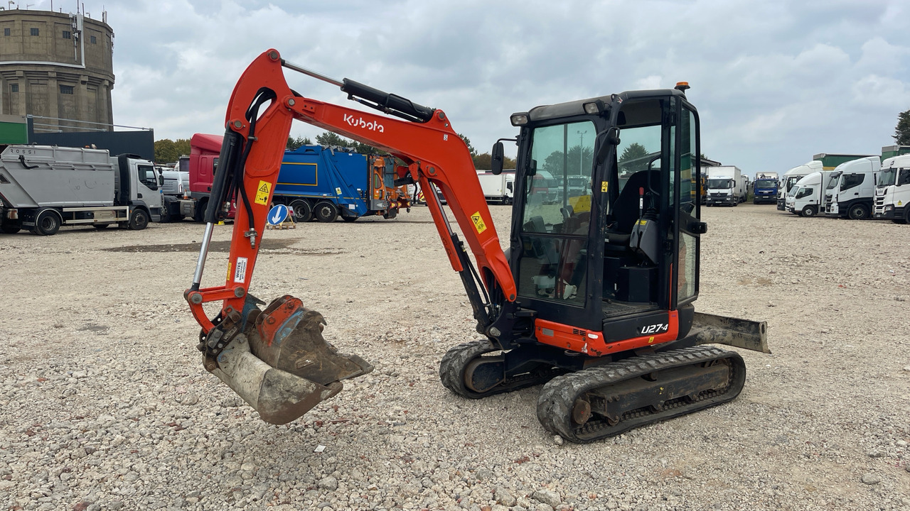 KUBOTA U27-4 - Mini bager: slika KUBOTA U27-4 - Mini bager KUBOTA U27-4 - Mini bager: slika KUBOTA U27-4 - Mini bager
