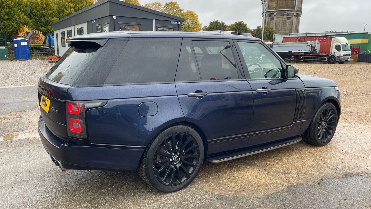 LAND ROVER RANGE ROVER 4.4 VOGUE SVR - Karavan: slika LAND ROVER RANGE ROVER 4.4 VOGUE SVR - Karavan LAND ROVER RANGE ROVER 4.4 VOGUE SVR - Karavan: slika LAND ROVER RANGE ROVER 4.4 VOGUE SVR - Karavan