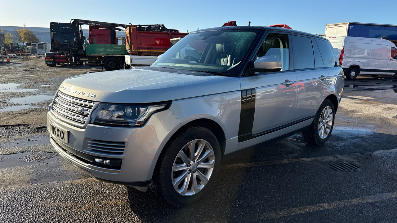 Land Rover Range Rover 4.4 SD V8 Vogue - Karavan: slika Land Rover Range Rover 4.4 SD V8 Vogue - Karavan Land Rover Range Rover 4.4 SD V8 Vogue - Karavan: slika Land Rover Range Rover 4.4 SD V8 Vogue - Karavan