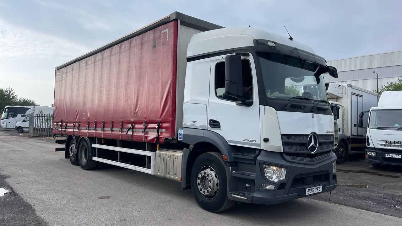 MERCEDES-BENZ ACTROS 2530 - Kamion s ceradom: slika MERCEDES-BENZ ACTROS 2530 - Kamion s ceradom MERCEDES-BENZ ACTROS 2530 - Kamion s ceradom: slika MERCEDES-BENZ ACTROS 2530 - Kamion s ceradom