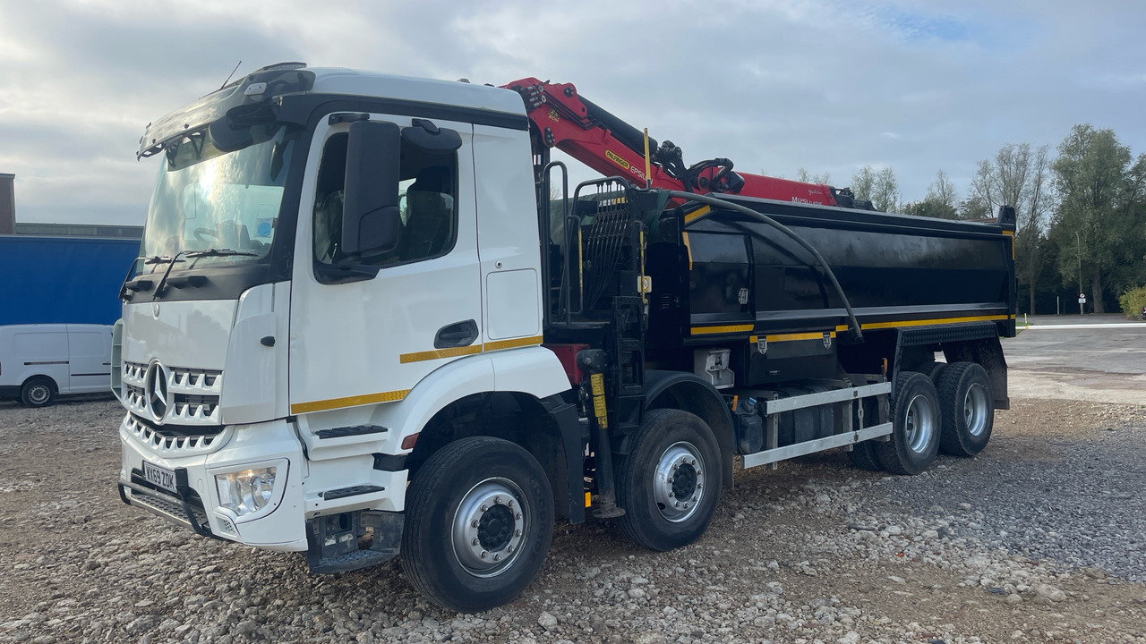 MERCEDES-BENZ AROCS - Kiper, Kamion s kranom: slika MERCEDES-BENZ AROCS - Kiper, Kamion s kranom MERCEDES-BENZ AROCS - Kiper, Kamion s kranom: slika MERCEDES-BENZ AROCS - Kiper, Kamion s kranom