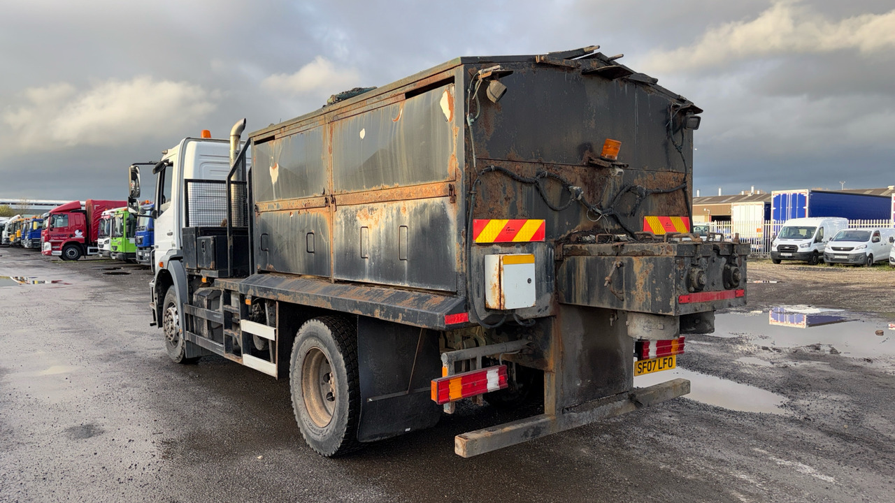 MERCEDES-BENZ AXOR 1824 - Stroj za asfaltiranje: slika MERCEDES-BENZ AXOR 1824 - Stroj za asfaltiranje MERCEDES-BENZ AXOR 1824 - Stroj za asfaltiranje: slika MERCEDES-BENZ AXOR 1824 - Stroj za asfaltiranje