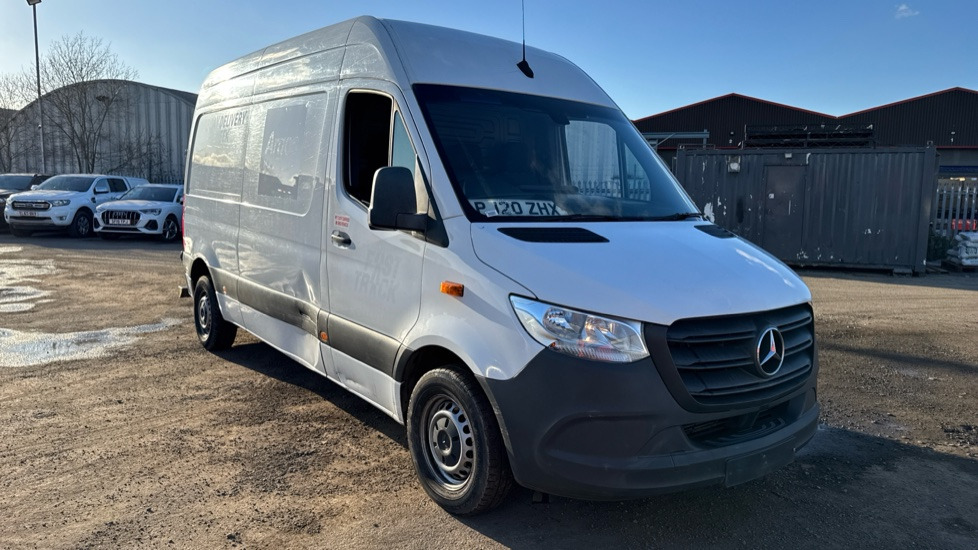 MERCEDES-BENZ SPRINTER 314 CDI - Furgon: slika MERCEDES-BENZ SPRINTER 314 CDI - Furgon MERCEDES-BENZ SPRINTER 314 CDI - Furgon: slika MERCEDES-BENZ SPRINTER 314 CDI - Furgon