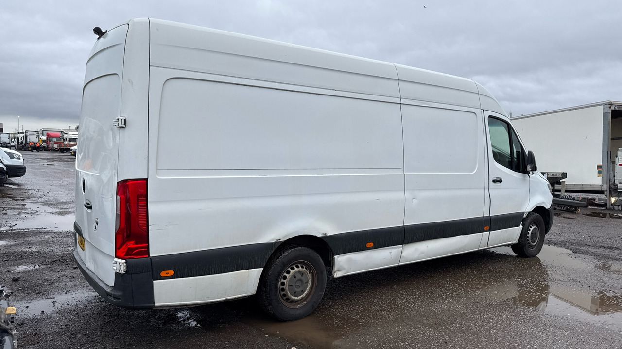 MERCEDES-BENZ SPRINTER 315 CDI - Furgon: slika MERCEDES-BENZ SPRINTER 315 CDI - Furgon MERCEDES-BENZ SPRINTER 315 CDI - Furgon: slika MERCEDES-BENZ SPRINTER 315 CDI - Furgon