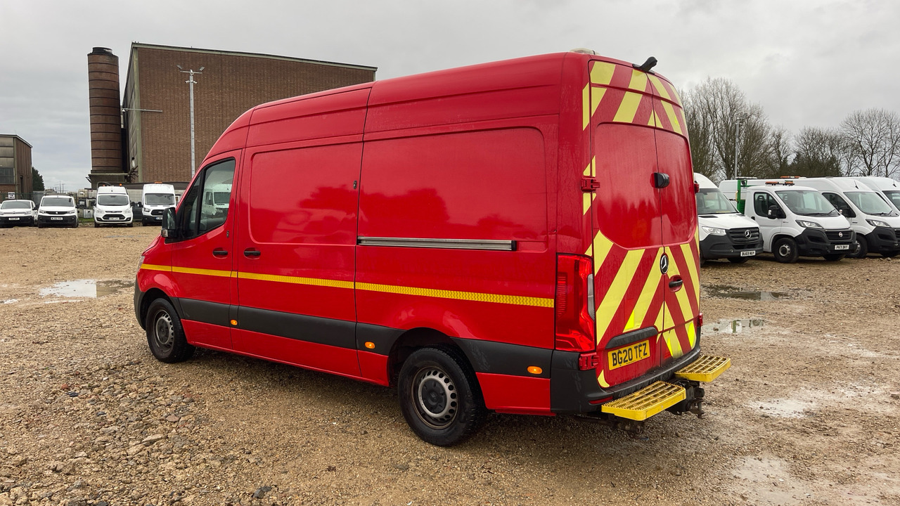 MERCEDES-BENZ SPRINTER 316 CDI - Furgon: slika MERCEDES-BENZ SPRINTER 316 CDI - Furgon MERCEDES-BENZ SPRINTER 316 CDI - Furgon: slika MERCEDES-BENZ SPRINTER 316 CDI - Furgon