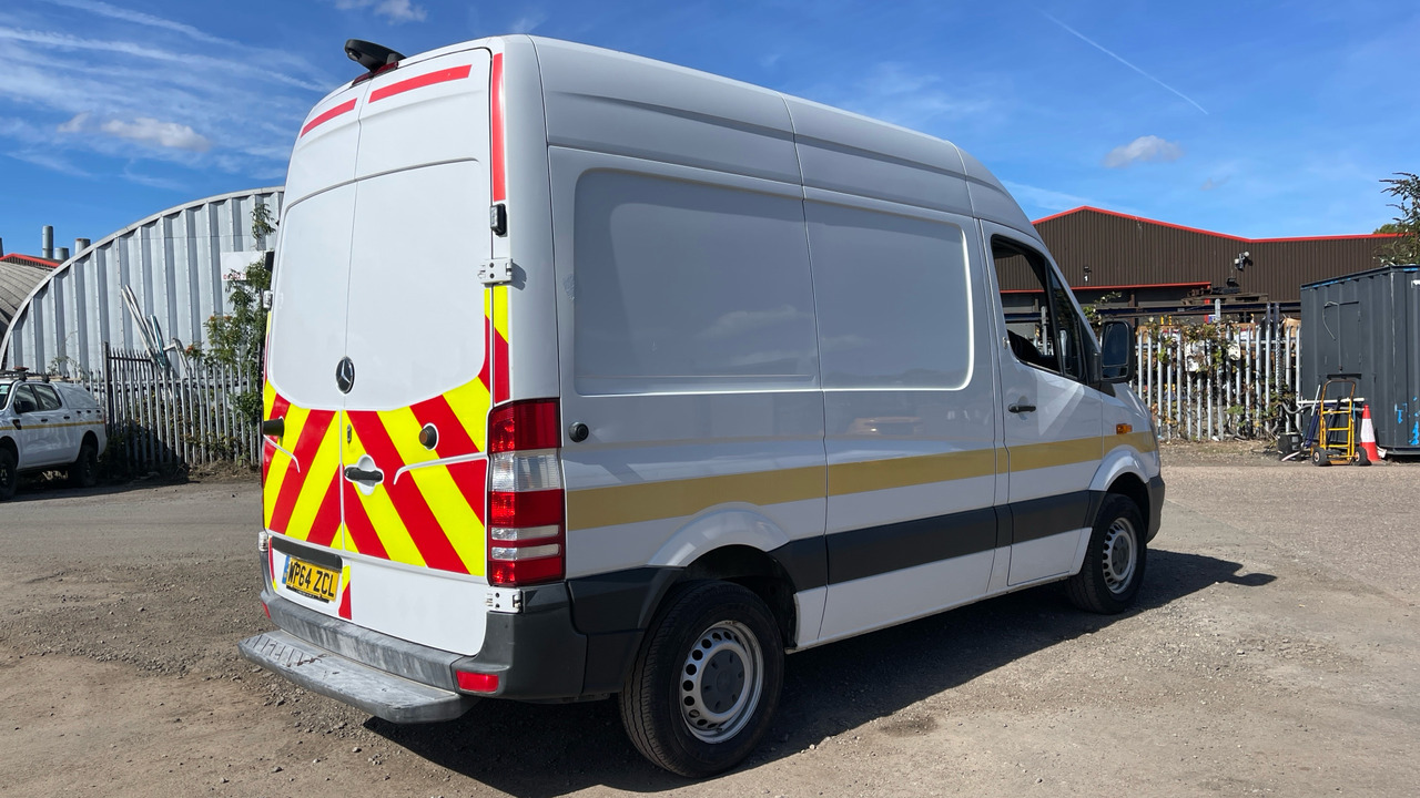 MERCEDES-BENZ SPRINTER 316 CDI - Furgon: slika MERCEDES-BENZ SPRINTER 316 CDI - Furgon MERCEDES-BENZ SPRINTER 316 CDI - Furgon: slika MERCEDES-BENZ SPRINTER 316 CDI - Furgon