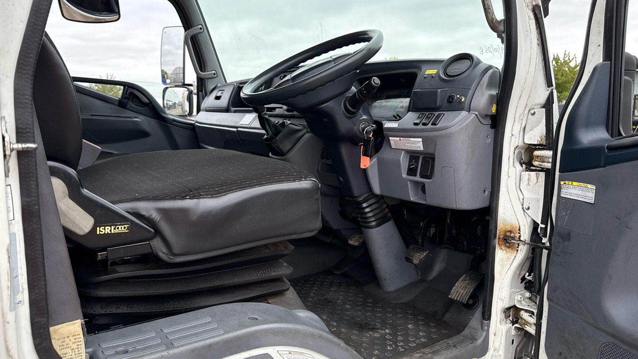 MITSUBISHI FUSO 6C18 - Kiper: slika MITSUBISHI FUSO 6C18 - Kiper MITSUBISHI FUSO 6C18 - Kiper: slika MITSUBISHI FUSO 6C18 - Kiper